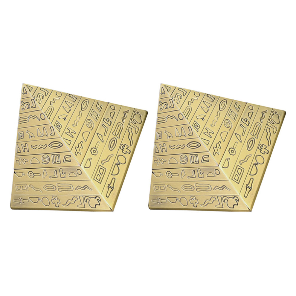 Aboofan Golden 2Pcs Metal Pyramid Ashtray With Lid Windproof For Home Patio