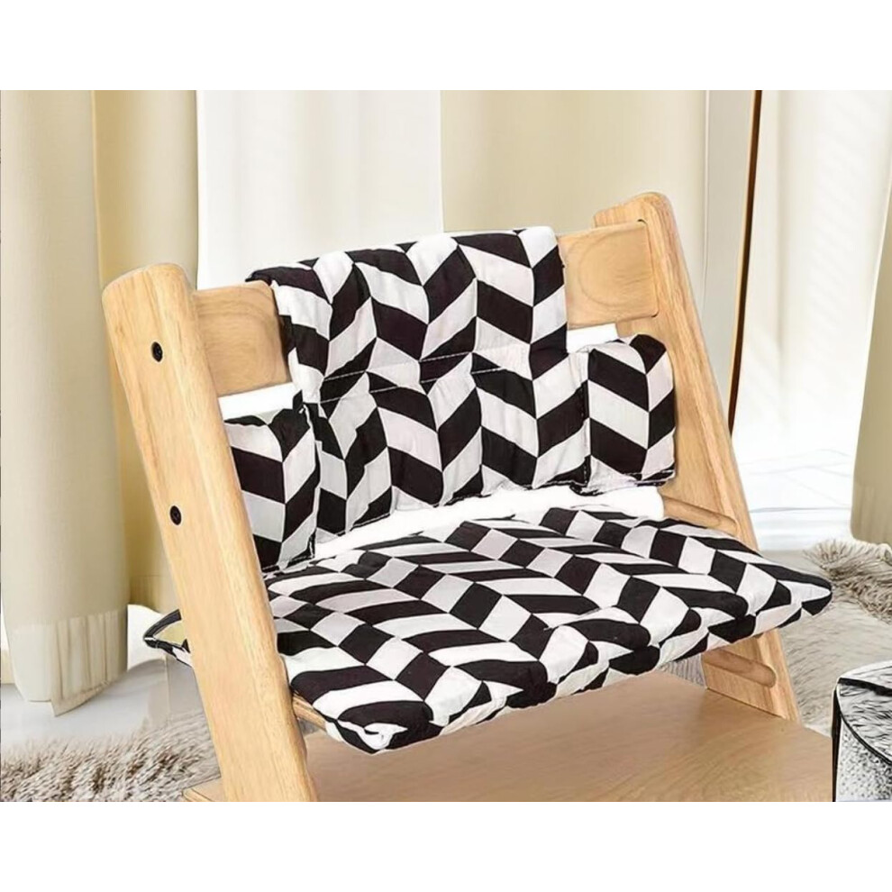 Chair Cushion And Geometric, Compatible With Stokke Tripp Trapp, Machine Washable Black/White