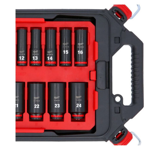 Milwaukee Milwaukee 3/8 Drive Impact Socket Set 19pcs 1