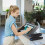 Verstellbarer Laptoptisch mit Mausmatte 8