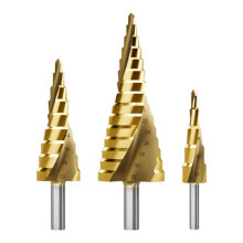 Step Drill Bit Set, 3Pcs Titanium Step Drill Bits, Metric 4mm to 32mm Drill Cone Bits for Metal, Wood, PVC C
