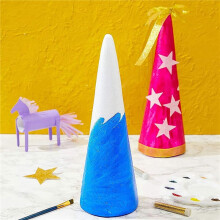 Cones de árvore de Espuma para Artesanato, Material de Arte em Poliestireno Branco (4,5 x 13,5 Polegada, 8 Unidades)
