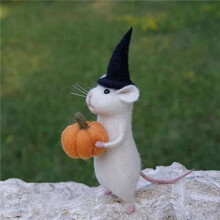 2X Halloweenmus med en Pumpa Filtade Djur, NåLfilt Julmus, Ullfilt Handgjorda Halloween-Dekorationer D