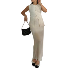 (M, Milky White) Women Knit Tank Tops Solid Color Round Neck Buttons Casual Vests Summer Sleeveless Tops with Pockets