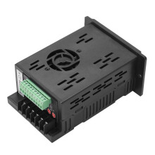 4X 220V 750W Single-Phase Input 3-Phase Output Motor Driver Frequency Converter with Four-Digit Digital Tube Display