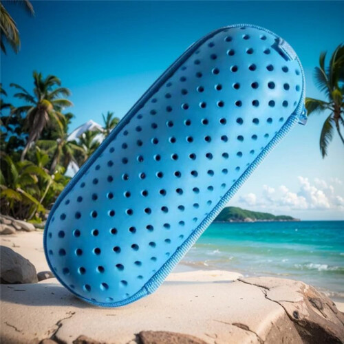 Swimming Goggle Case, Goggle Protection Case with Clip, Drainage Hole, Zippered Goggles Case 1