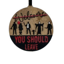 Welcome Halloween Horror Movie Characters Front Door Sign, Scary Wooden Hanger for Outdoor Decor