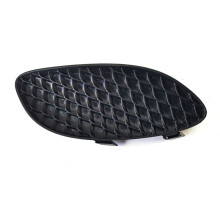 1 Paar Auto FrontstoßStange Nebelscheinwerfer Abdeckung LüNette Grill A1178852300 A1178852400 für CLA C117 2013-2019