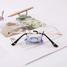 2X New Cute Crab Pen Holder Weightlifting Crabs Penholder Bracket Storage Rack Gift Stationery