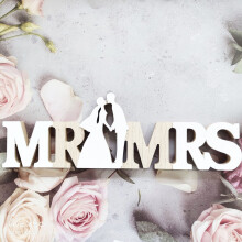 Wooden Mr and Mrs Signs for Wedding Table Decoration, Wedding Present for Party Table Photo Props Dinner Decoration