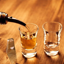 24 Pieces Liquor Bottle Toppers for Liquor Pour Bottle Covers Universal Pour Dispenser Bar Dust Rubber Spout Covers