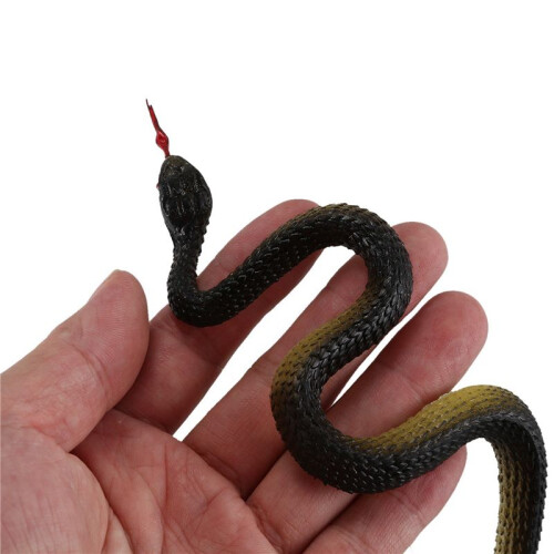 4X Rubber Snake Pretend Trick Toy Garden Props 2