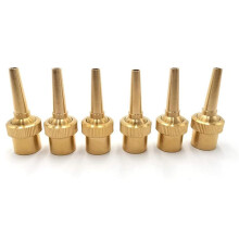 12 Stuks 1/2 Inch DN15 Messing Fonteinmondstuk Verstelbare Richting Jetwatersproeikop voor Gebruik in Landschapsarchitectuur