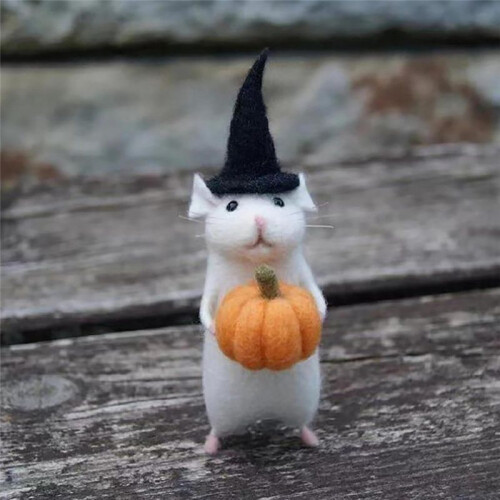 Mouse Decorations, Cute  Mouse Figurines for Halloween Decorations, Handmade Needle  Decorations 1