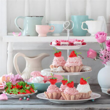 100 PCS Artificial Red Strawberries Fake Plastic Strawberry Decor for Home Kitchen Festival Party Photography Cake