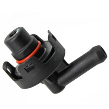 Car Waste Gas Valve One-Way Valve Engine PCV Valve for Great Wall H6 H7 H8 H9 VV5 VV6