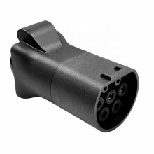 V2L Type 2 EV Discharge Adapter for Xpeng G6 G9 Car Charging Connector Car Discharge EV Adapter Universal Multi Plug