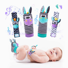 Baby Wrist Rattles and Foot Finder Socks Set for Newborns, Soft Sensory Rattle Toy Gift