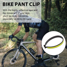 2 Pares Pinzas de Pantalones de Bicicleta Clips Ligeros de Pantalones de Bicicleta con Bandas Reflectantes para Paseos Nocturnos