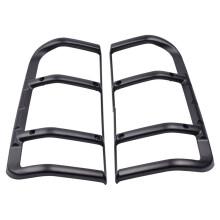 2 Pair Taillight Bracket Rear Taillight Guard Set STC53194 for 2 1999-2004 High Quality Auto Parts