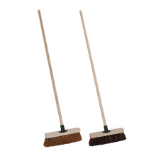 CHARLES BENTLEY Brooms, Set Of 2, Outdoor Broom, Bassine Broom, Natural Bassine, Fibre Bristles, 4ft Handle, Outdoor Brush, Garden, Patio, Decking,