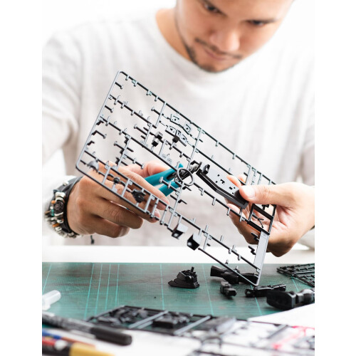 Model Making Tools Kit for Plastic Model Kits, Mellbree 14PCS Model Tools Kit Basic Tools Craft Set Hobby Building Tools Kit for Gundam Car Model Bui 2