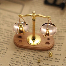 4X Vintage-Waagen-Ornament, Miniatur-Zubehör, Metall, Antikes Justizwaage-Modell, Heimbüro-Desktop-Dekoration