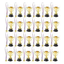 48-Teiliges TrophäEn- und Medaillen-Set, 24-Teiliges Gold-Kunststoff-TrophäEnbecher und 24-Teilige Medaillen für Kindersportauszeichnungen,