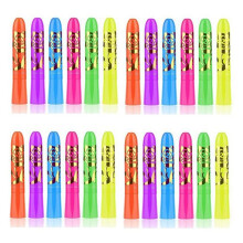 24 Pcs Glow en la Noir Lights Face Paint Crayons Face Body Paint Fluorescent Halloween Mascarade Maquillage Pour Adulte