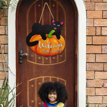 Halloween Pumpkin Welcome Sign Glowing Black Cats Wall Decor Trick or Treat Sign for Indoor Outdoor Yard Wall Halloween