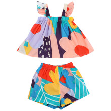Conjunto de verão para meninas de 5 a 6 anos, com blusa sem mangas e shorts em algodão patchwork.