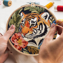 DIY-Punch-Needle-Sets für Anfänger: Schildkröte mit Stickrahmen – Stick-Starterset