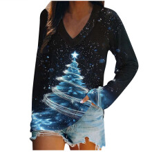 Blusa feminina de Natal com estampa natalina, decote em V e mangas compridas.