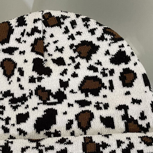 Komönstermössa Varm stickad vintermössa unisex 1