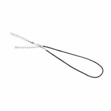 Kleine silberne Metall-Blockflöten-Anhänger-Halskette, tragbar, elegantes musikalisches Accessoire
