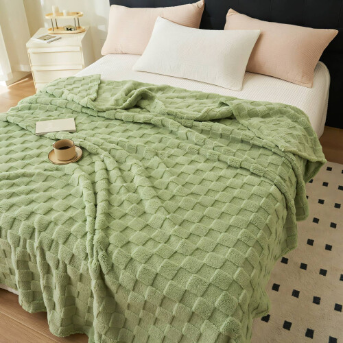 Coral Fleece Throw Blanket 120 x 200 cm 1