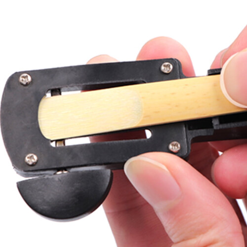 Black Compact Saxophone Reed Cutter 1 Piece 2
