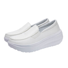 Kukoosong lette slip-on gåsko til kvinder, solid kilehæl, rund tå, skridsikker, hvid, størrelse 6.5 – kompatibel med fødevareindustrien