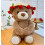 Urso de pelúcia natalino com buquê de rosas vermelhas, marrom. 1