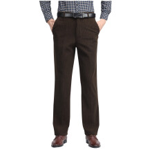Pantaloni da uomo in velluto a coste caldi, tinta unita, versatili per primavera e autunno, taglio dritto con tasca, texture alla moda per un calore