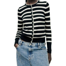(S, Multicolor) Pulls boutonnés pour look streetwear.