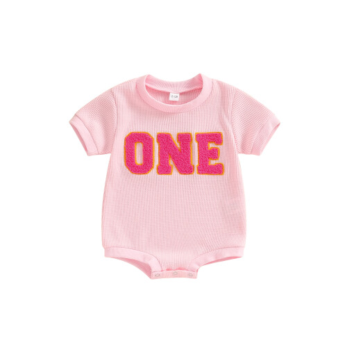 (12-18 Months, Pink) Pelele de cumpleaños de letras.
