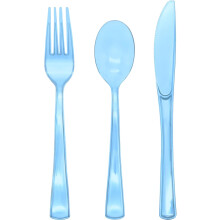 150 couverts en plastique bleu, résistants et transparents : 50 fourchettes, 50 couteaux et 50 cuillères. Idéal pour un anniversaire, un mariage