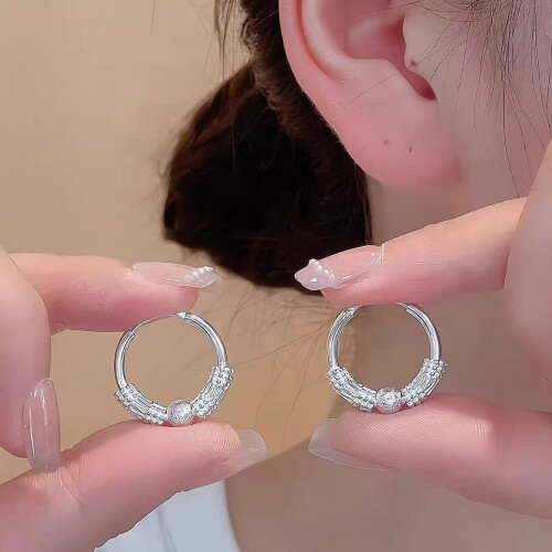 Neue elegante, leichte Hängeohrringe mit Perlenohrringen C