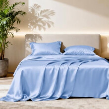 Satin-Bettwäsche-Set in voller Größe – 4-teilig, Himmelblau, tiefe Taschen, luxuriös seidenweiches Gefühl (1 Bettlaken, 1 Spannbettlaken, 2