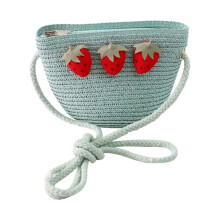 Bolso bandolera de paja para mujer, mini bolso de playa tejido para teléfono con decoración de fresas, ratán para vacaciones de verano, azul
