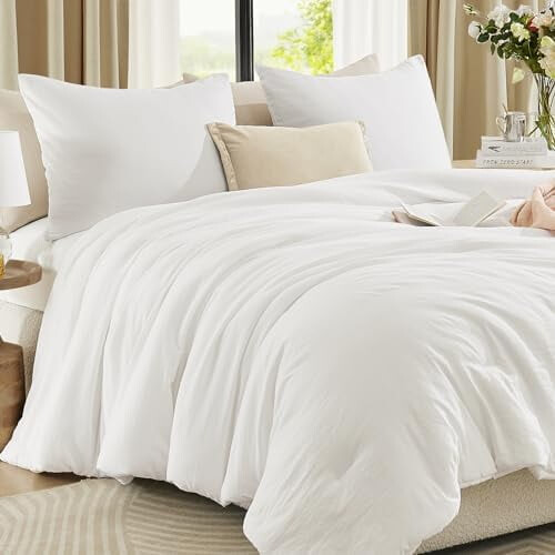 Full Size Comforter Set White Prewashed 3-Piece 1