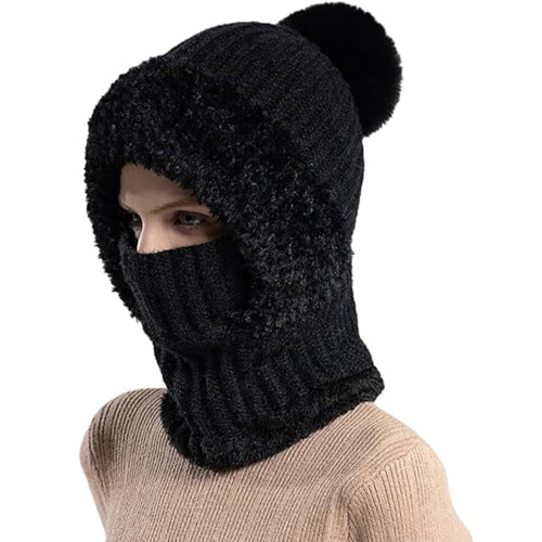 Completo da donna in maglia composto da tre pezzi: cappello caldo, sciarpa e mascherina.
