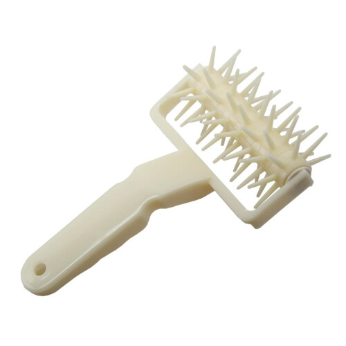 Ergonomic Pizza Dough Roller with Spikes for Even Crust and Bubble Baking