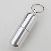 Porte-pilule porte-clés en titane avec cordon – Étui à pilules d'urgence étanche et léger pour les voyages et le camping – Argent